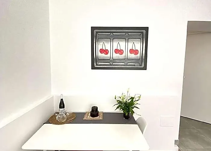 Two Steps From San Pietro 3*